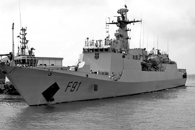 尼日利亚海军解救遭劫中国渔船